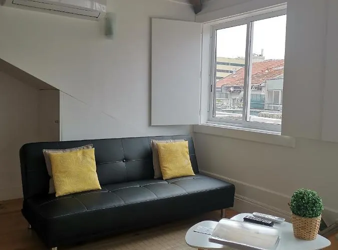 Apartment Your Place I *