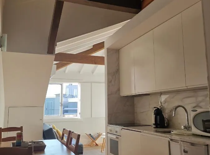 Apartment Your Place I *